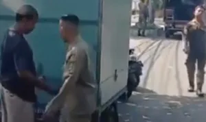 Pungli Oknum Satpol PP, DPRD Surabaya