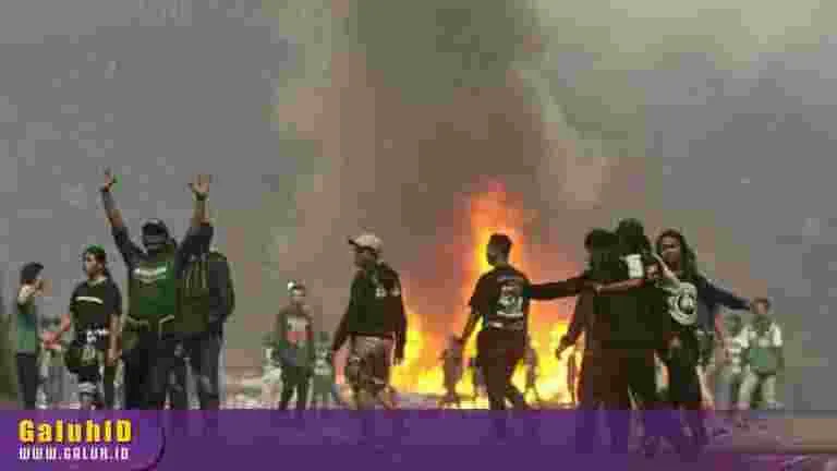 Persebaya Surabaya Menghadapi Tantangan Baru! 5 Fakta Hukuman Komdis