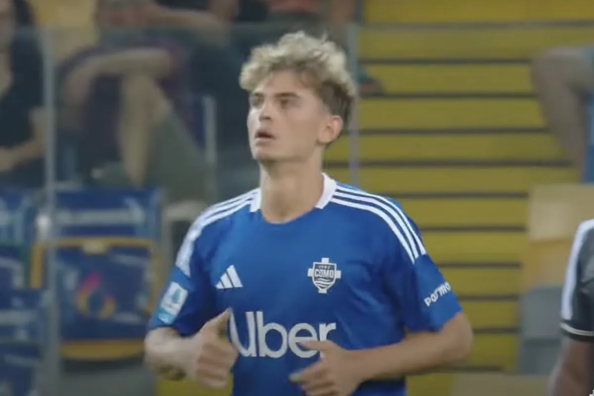 Nico Paz, Pemain Muda ,Bintang Serie A Italia