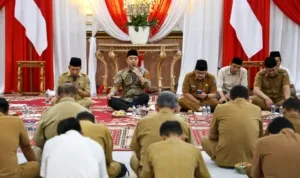 Pemkot Surabaya Gelar Doa Bersama Pemkot Surabaya Gelar Doa Bersama