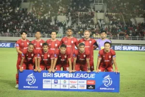 Persis Solo