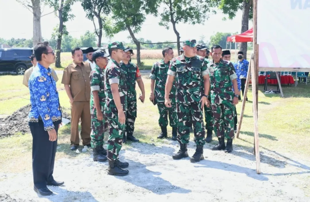 Danrem Apresiasi Inovasi Dandim Nganjuk dalam Pembangunan Koperasi Merah Putih