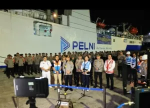 Polri Terus Kirimkan Pasukan serta Logistik ke Wilayah Terdampak Bencana di Sumatera, Sinergi Kemanusiaan Bersama PT Pelni