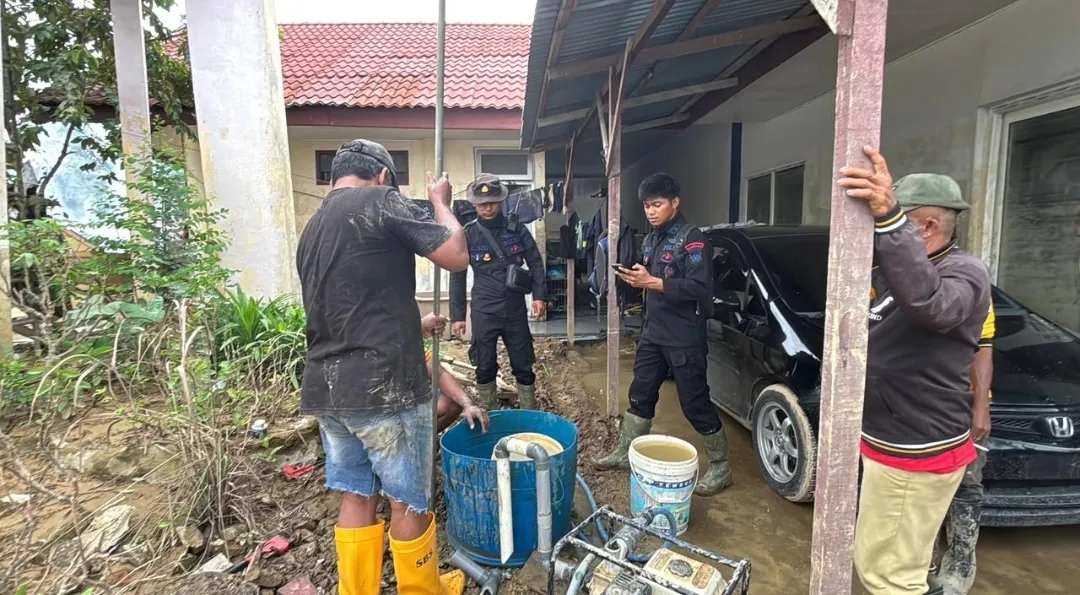 Polri Akan Bangun 300 Titik Sumur Bor, 23 Titik Telah Operasional 1 Polri Akan Bangun 300 Titik Sumur Bor, 23 Titik Telah Operasional