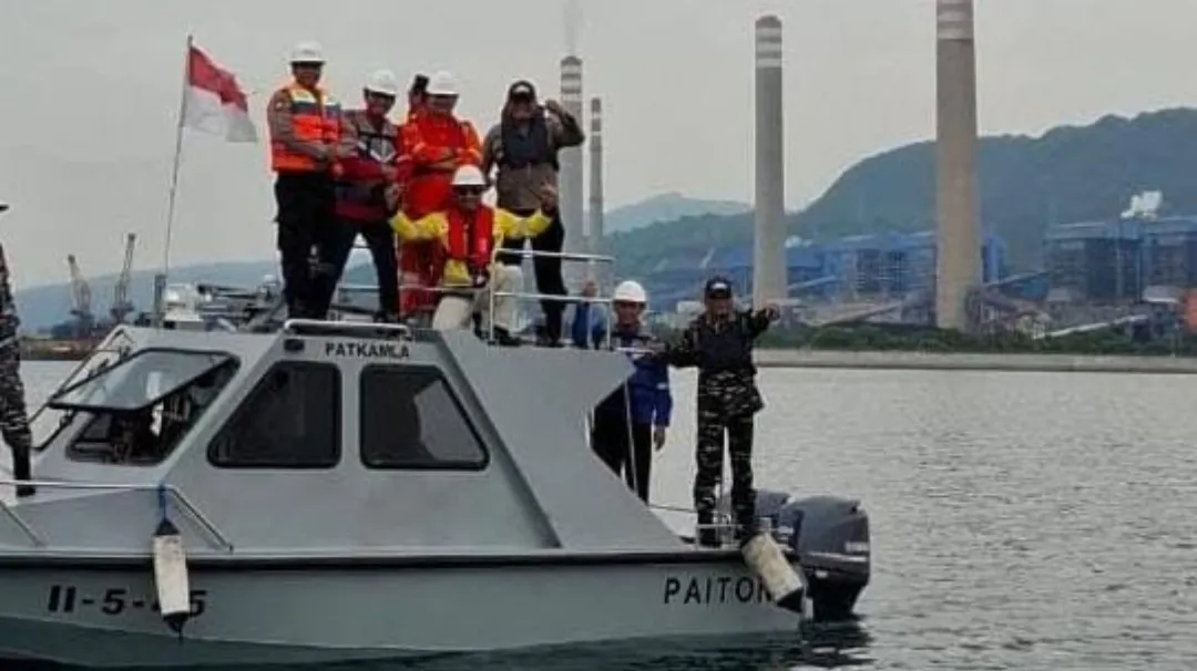 Jelang Nataru Polres Probolinggo Patroli Laut Amankan Obyek Vital 1 Jelang Nataru Polres Probolinggo Patroli Laut Amankan Obyek Vital