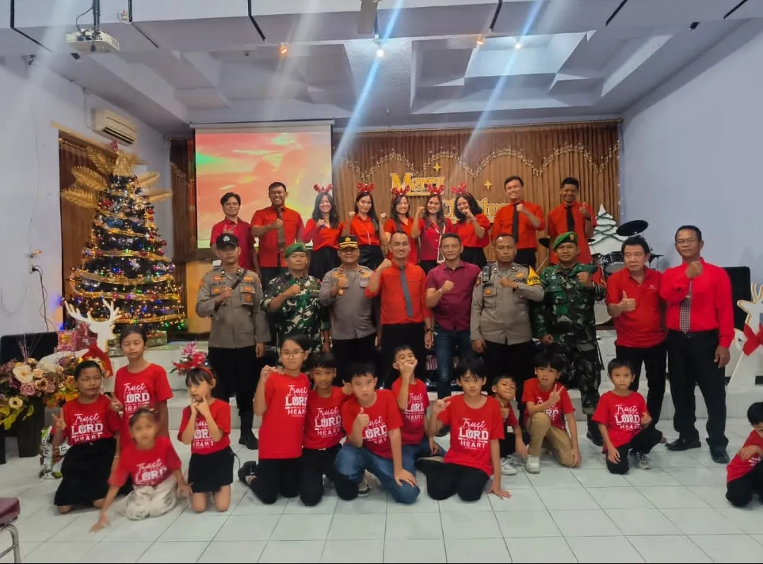 Ibadah Natal Berjalan Khidmat, Kapolres Pasuruan Apresiasi Sinergi Tiga Pilar