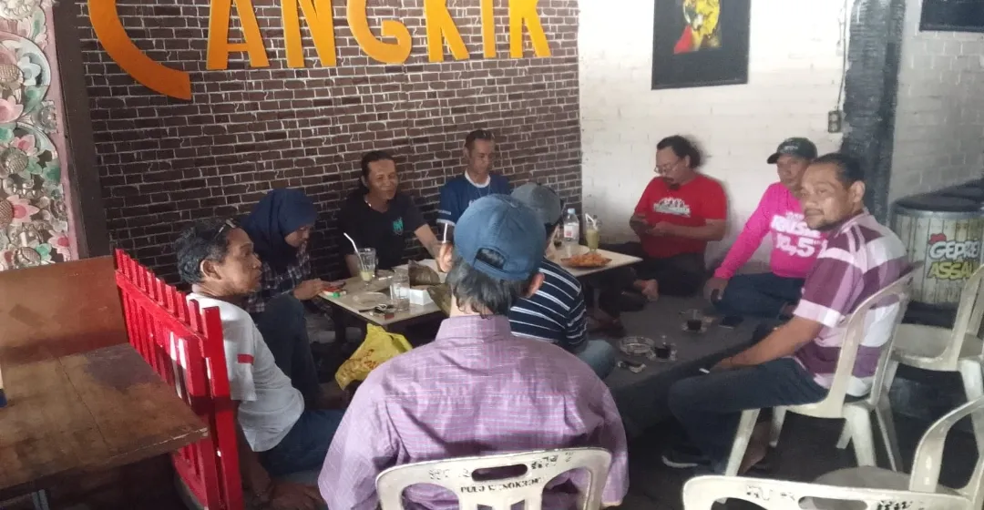 Screenshot 2025 12 28 16 18 21 477 com.google.android.apps .photos edit