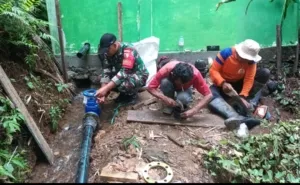 TNI Dukung Ketahanan Pangan Lewat Irigasi Pompanisasi di Trenggalek