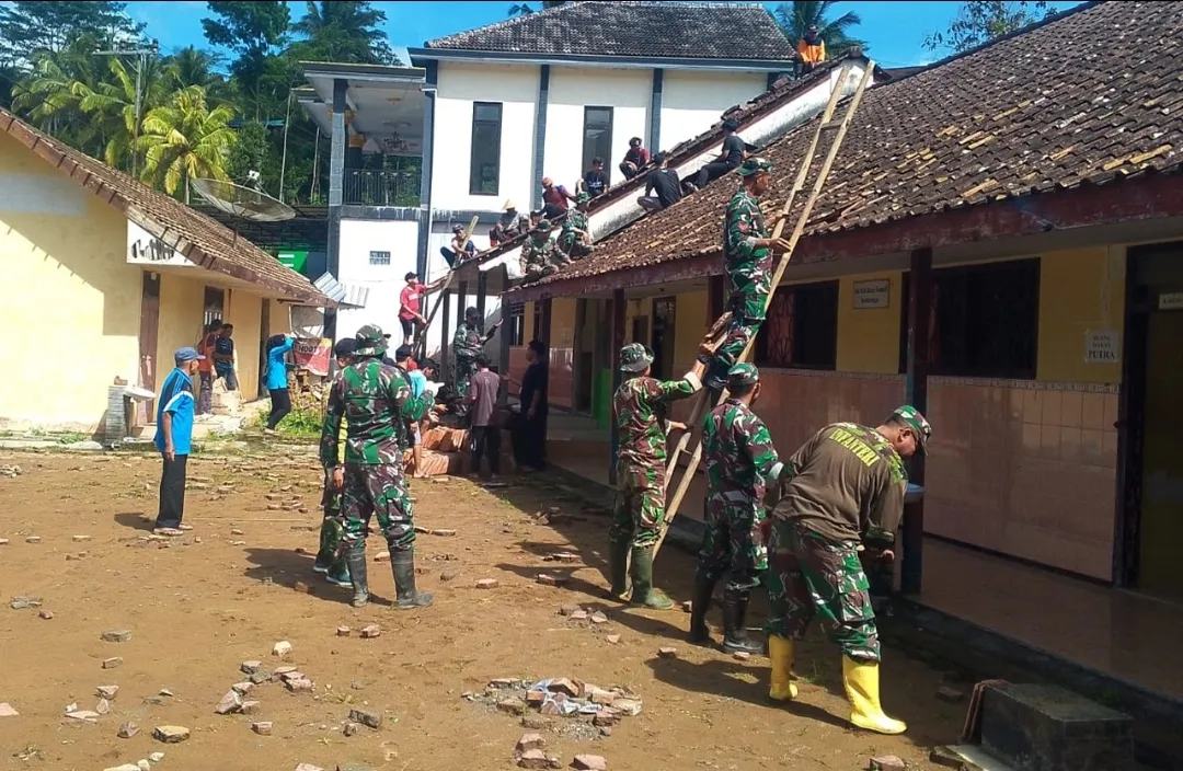 Sinergi TNI dan Warga Desa Salamwates Wujudkan Koperasi Merah Putih