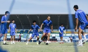 Sesi latihan Persib Bandung Senin 14102024