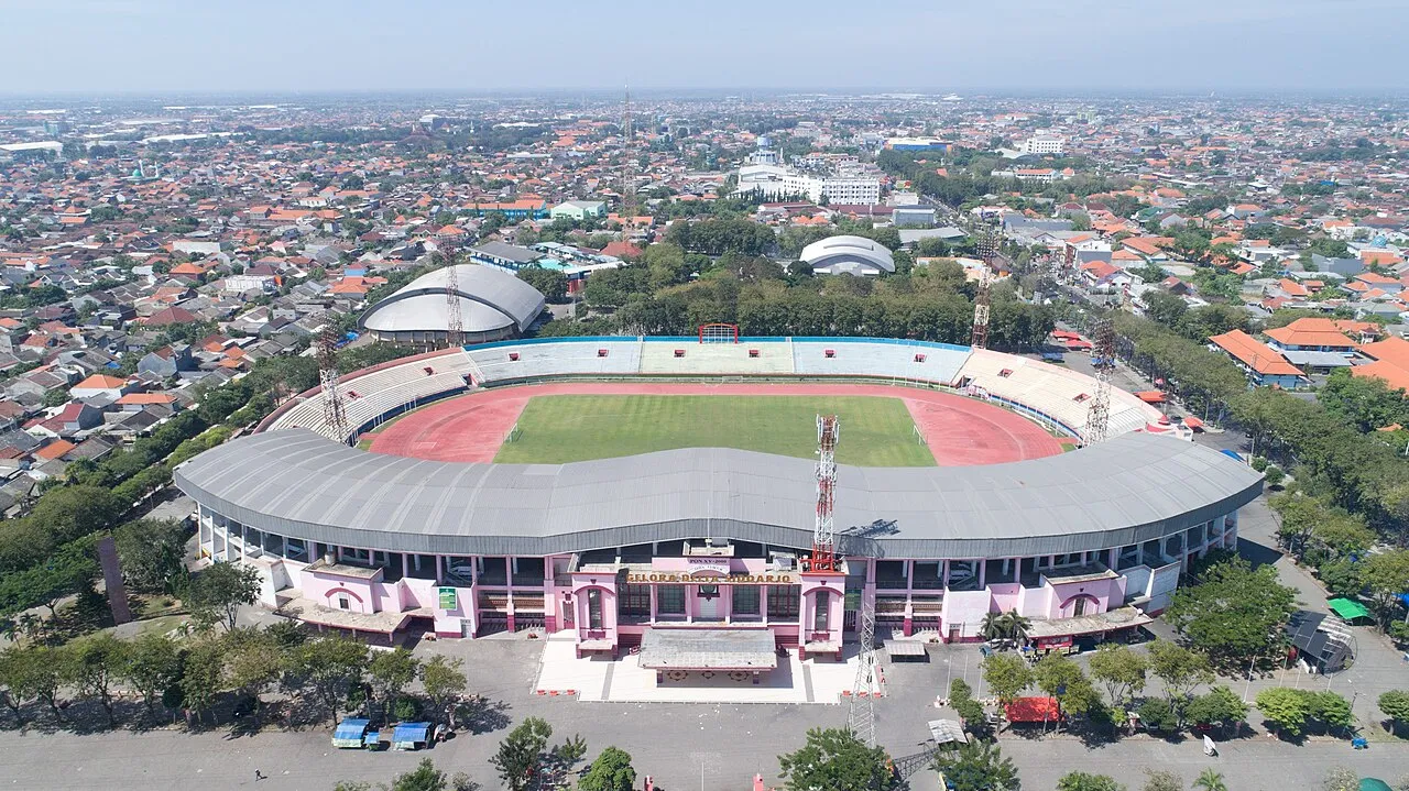 Kolaborasi KemenUMKM dan Deltras FC untuk Mendorong Pertumbuhan UMKM di Kawasan Stadion