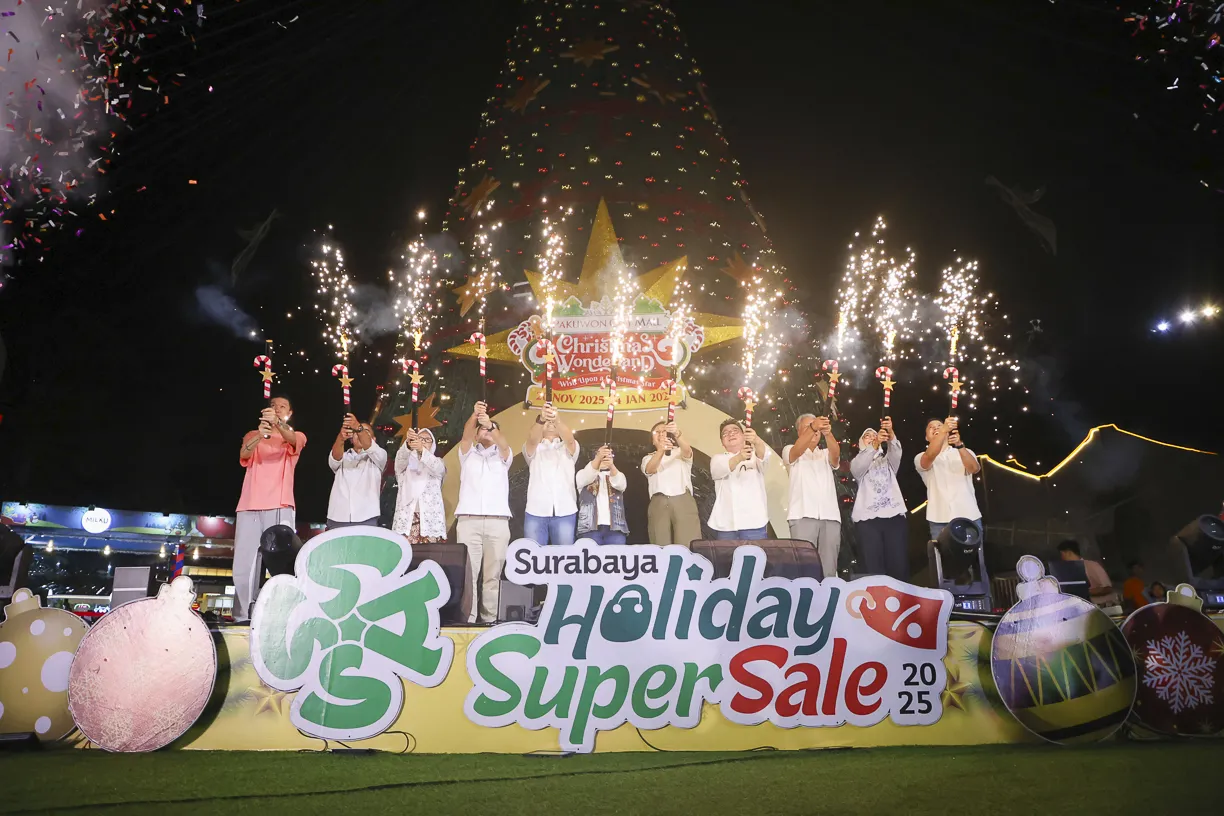 Surabaya Holiday Super Sale 2025 Resmi Dibuka, Diskon Fantastis hingga 80 Persen di 17 Mal