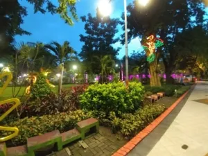 Tempat Ngabuburit , Surabaya