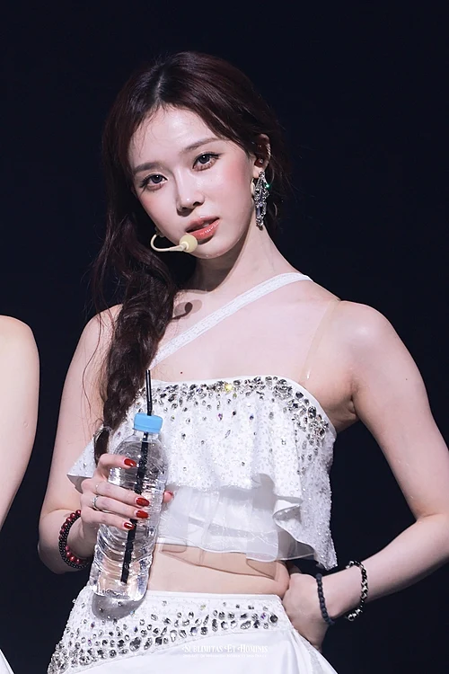 Tato Kembar Winter Aespa dan Jungkook BTS