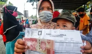 daftar bansos cair april 2022
