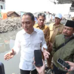 dok. Sidak Sungai Kalianak Surabaya (1) dok. Sidak Sungai Kalianak Surabaya 1