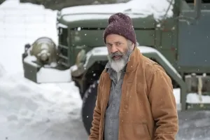 Sinopsis Film Fatman: Kekuatan dan Kekejaman di Balik Natal