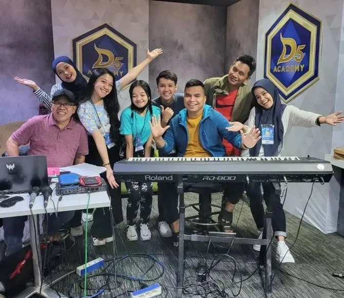 Dangdut Academy 7