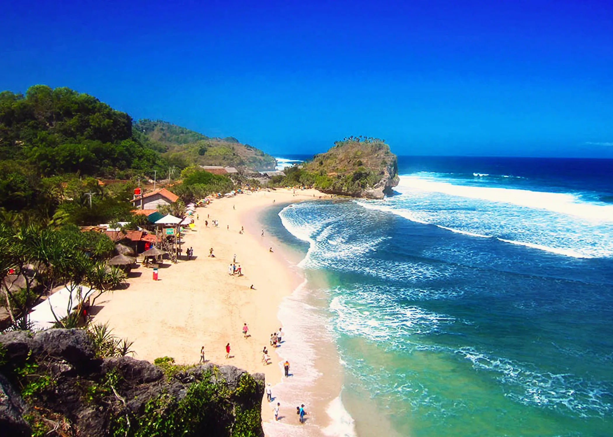 Liburan Natal dan Tahun Baru: Ancol Jadi Pilihan Utama Warga Jakarta untuk Berkumpul Bersama Keluarga