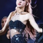rose blackpink at coachella 2023 main stage 04 22 2023 more photos 11