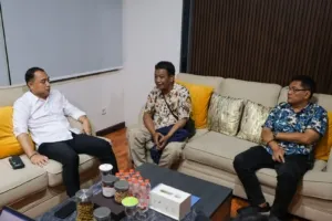 Pungli Wira Wiri Dibongkar, Wali Kota Surabaya Tindak Tegas 