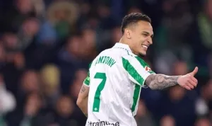 01jn4jkn6p21x8ndcd6x.jpg Betis , Real Madrid