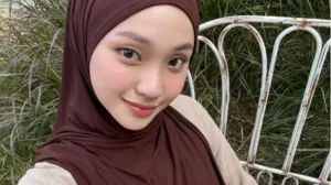 Jule Mulai Terang-terangan, Penampilan Baru Memicu Kontroversi di Media Sosial