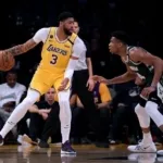 Milwaukee Bucks , Lakers