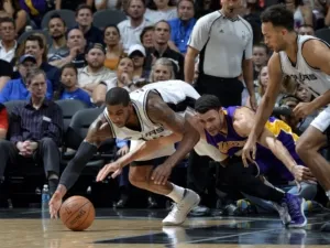 San Antonio Spurs vs Los Angeles Lakers
