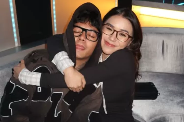 DJ Bravy , Lula Lahfah