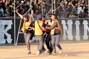 Arema FC ,Persik Kediri ,Stadion Kanjuruhan