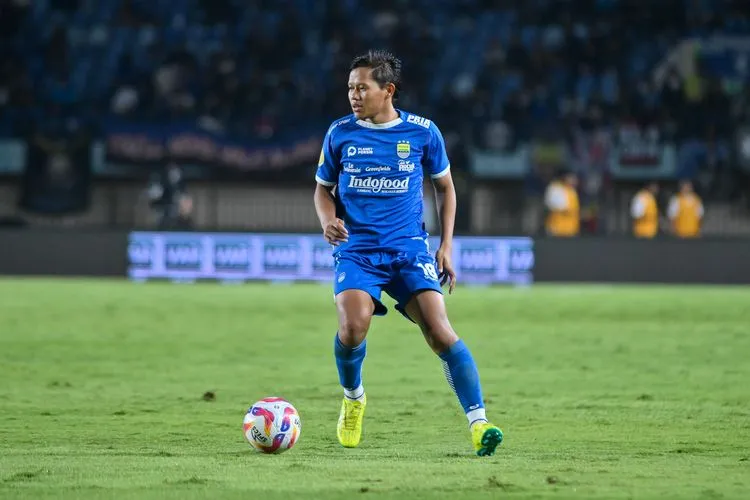 Adam Alis, Persib Bandung ,Liga Champions Asia