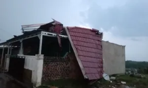 Puting Beliung ,Probolinggo