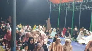 Tradisi Unik di Jember: Ribuan Warga Rayakan Tahun Baru dengan Salawat dan Doa