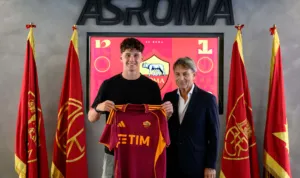 GwesUN2WAAEWNi8.jpeg Pemain Muda Australia ,AS Roma
