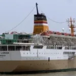 KM Doloronda berlayar