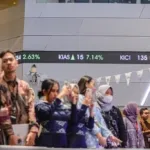 Feisal Hamka, Saham CMNP