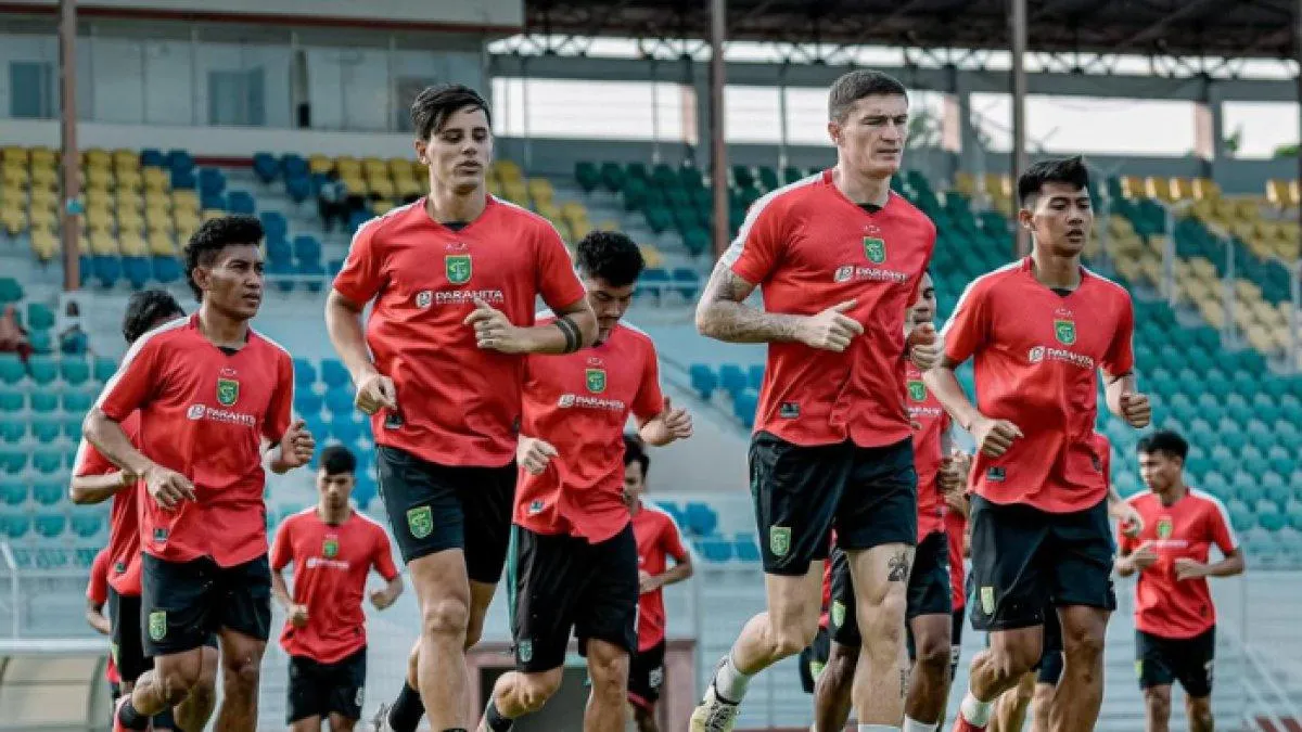 Rekrut Pedro Matos, Persebaya Surabaya Siapkan Rotasi Pemain Asing untuk Meningkatkan Kompetitifitas 1 Rekrut Pedro Matos, Persebaya Surabaya Siapkan Rotasi Pemain Asing untuk Meningkatkan Kompetitifitas
