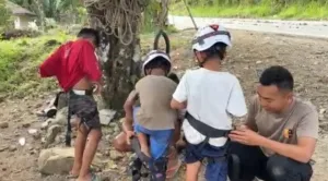 Brimob Polri Laksanakan Trauma Healing Anak Terdampak Bencana di Kabupaten Agam