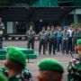 Pangdam V/Brawijaya Pimpin Upacara 17-an dan Berikan Penghargaan Prajurit Berprestasi 2025