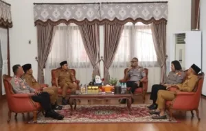 Kapolres Pasuruan Kota Kunjungi Wali Kota Adi Wibowo, Bangun Komunikasi Jaga Kamtibmas