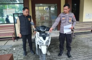 Curi Motor dari Teras Rumah, Seorang Residivis Berhasil Diamankan Polsek Kenjeran