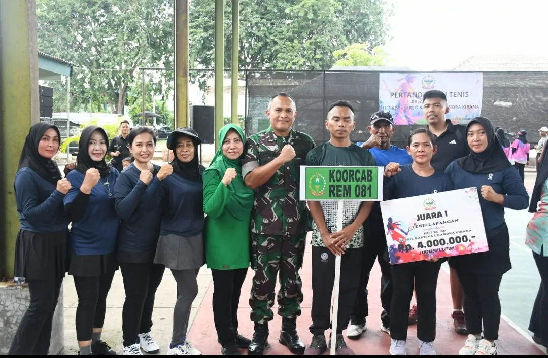 Menang Dramatis di Partai Final, Tim Tenis Persit Koorcab Rem 081 Juara