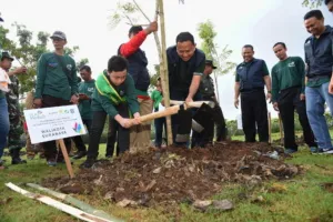 Wali Kota Eri Cahyadi: Penyaluran Dana CSR di Surabaya Dilakukan Secara Langsung ke Penerima Manfaat