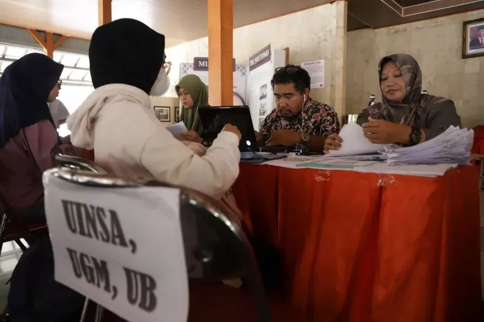 Temuan Pemkot Surabaya: 70 Persen Penerima Beasiswa Pemuda Tangguh Bukan dari Keluarga Miskin