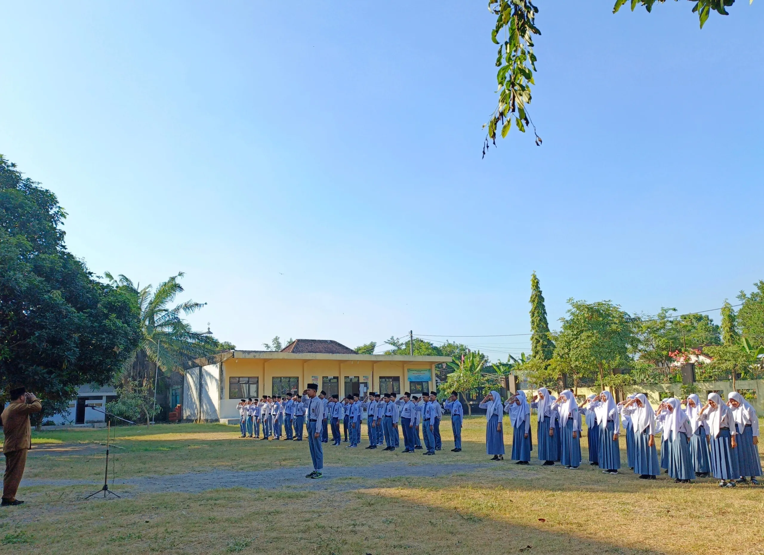 Upacara Bendera 2026 , Karakter ,Persatuan,Kemendikdasmen, SE ,Penguatan Karakter Siswa