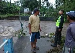 b48e742d-89df-4756-a624-aec9d4a5e38d_43.jpeg Banjir Situbondo, Jalur Pantura Surabaya-Banyuwangi
