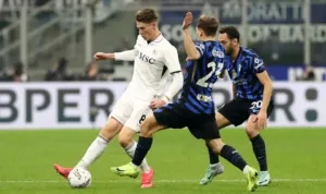 Napoli,Inter Milan ,Liga Italia
