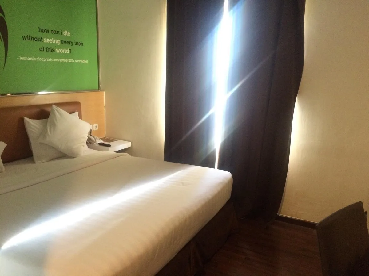 Pasar Hotel di Surabaya Menghadapi Tantangan Berat pada 2025