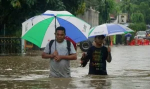 Cuaca Ekstrem di Indonesia, Banjir ,Angin Kencang